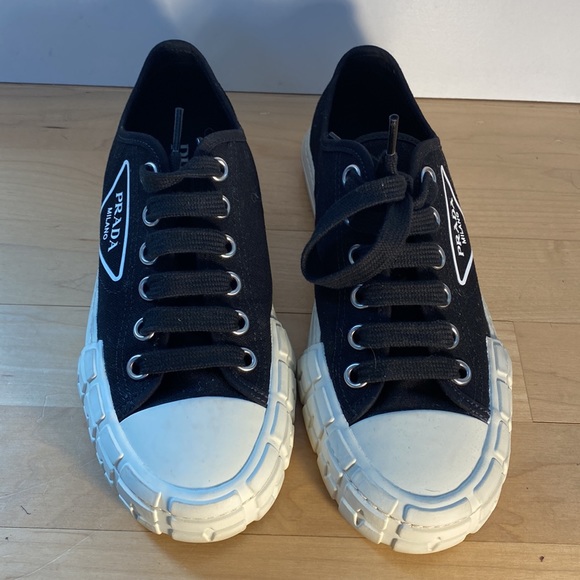 Prada sneakers - Picture 2 of 8